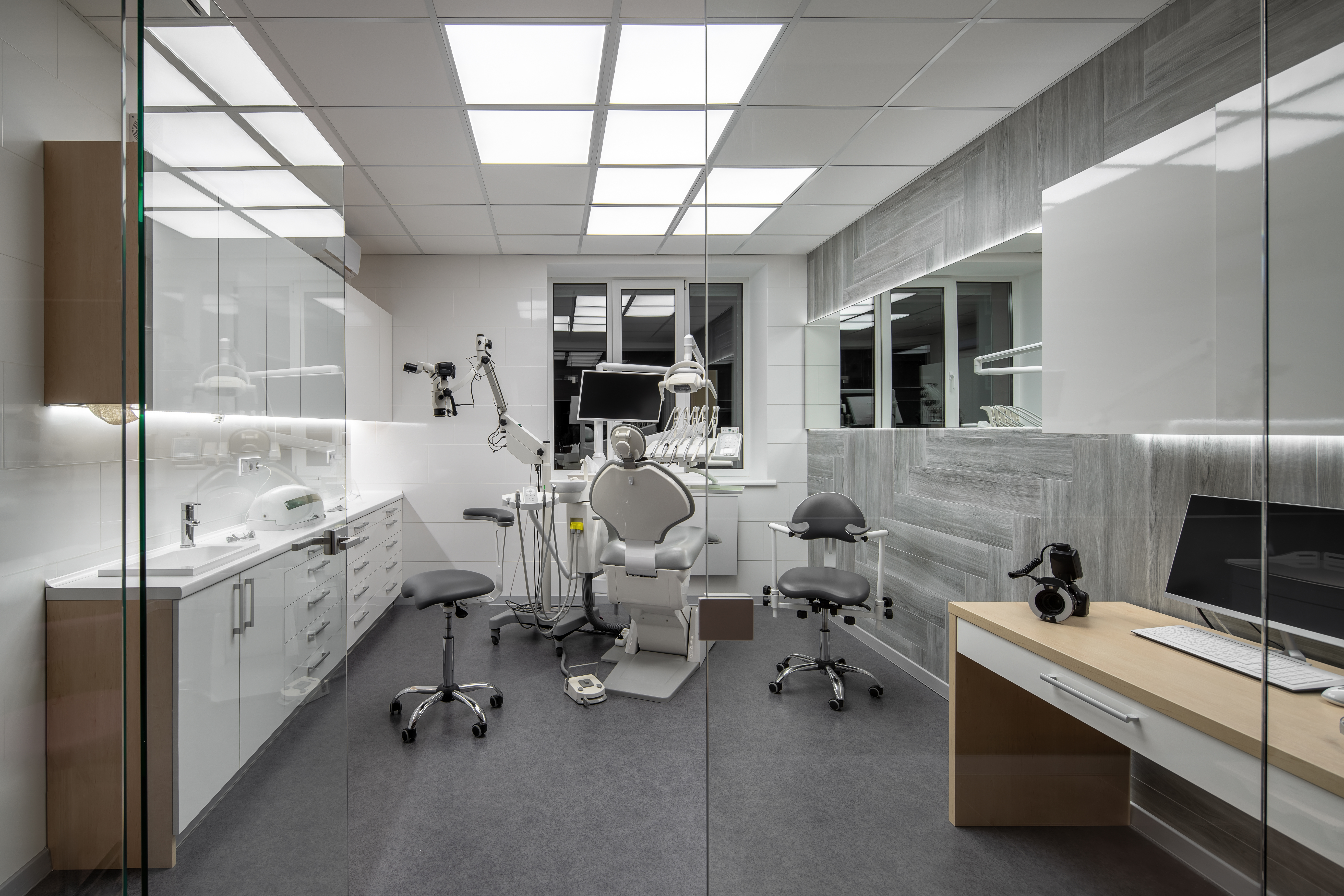 Hospitals & clinics